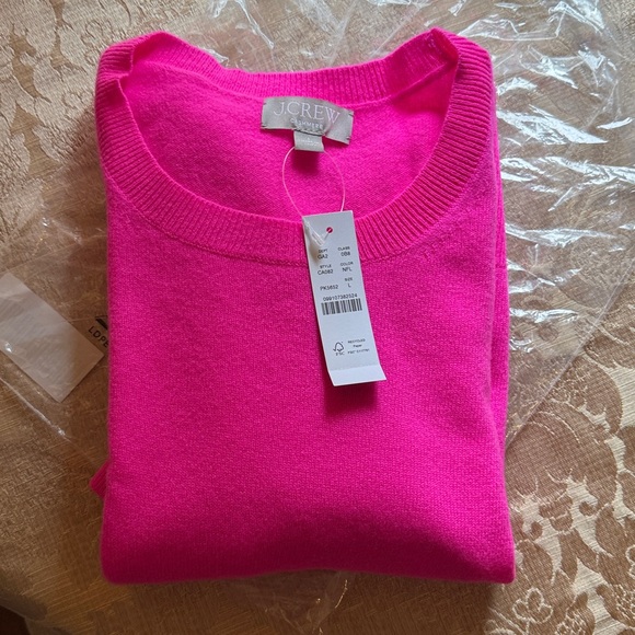 J. Crew Cashmere Vibrant Pink Crew Neck Sweater Short sleeves - Picture 2 of 6